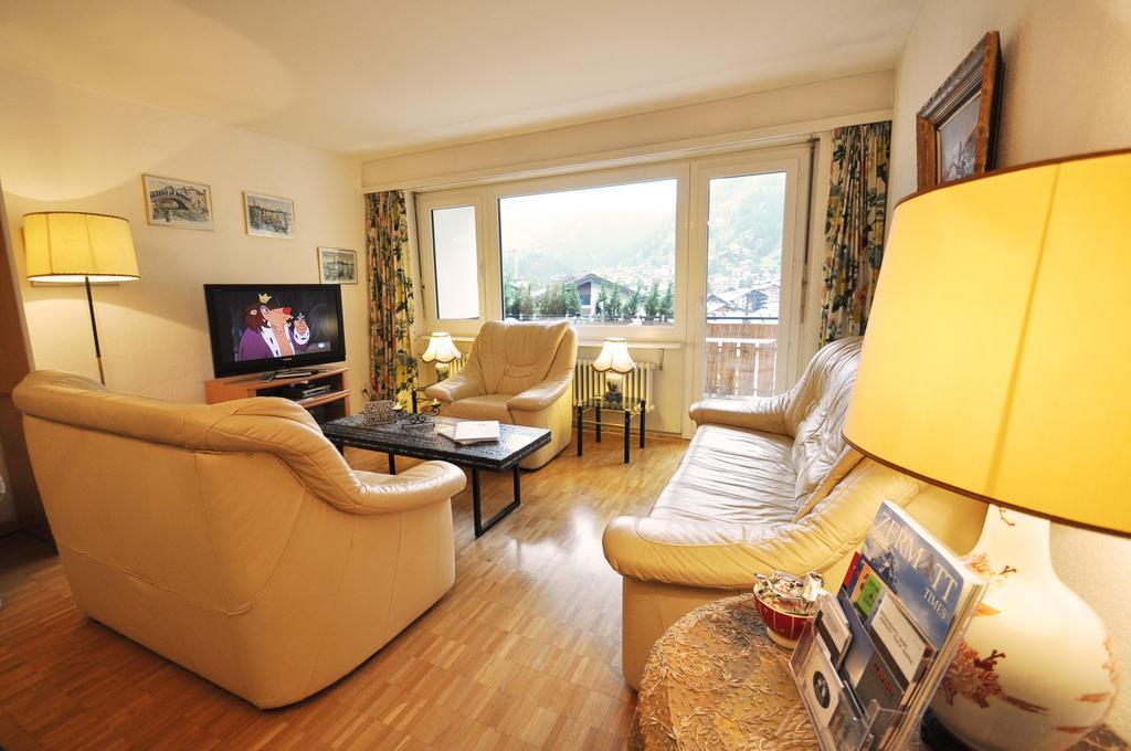 Apartment Beaulieu-2 By Interhome Церматт Екстер'єр фото